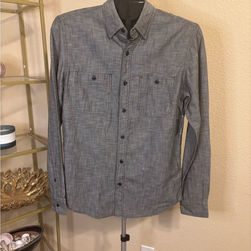 Men’s NWT Old Navy Button‎ Down Dress Shirt Size Small